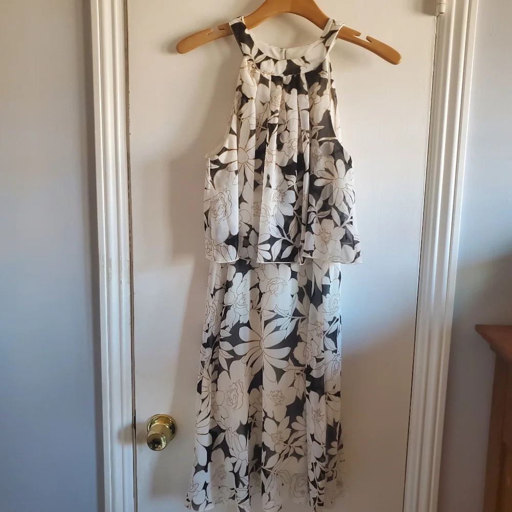 Stella & Julie Black And White Floral Midi  Dress Ruffled Top Size 6 Cocktail